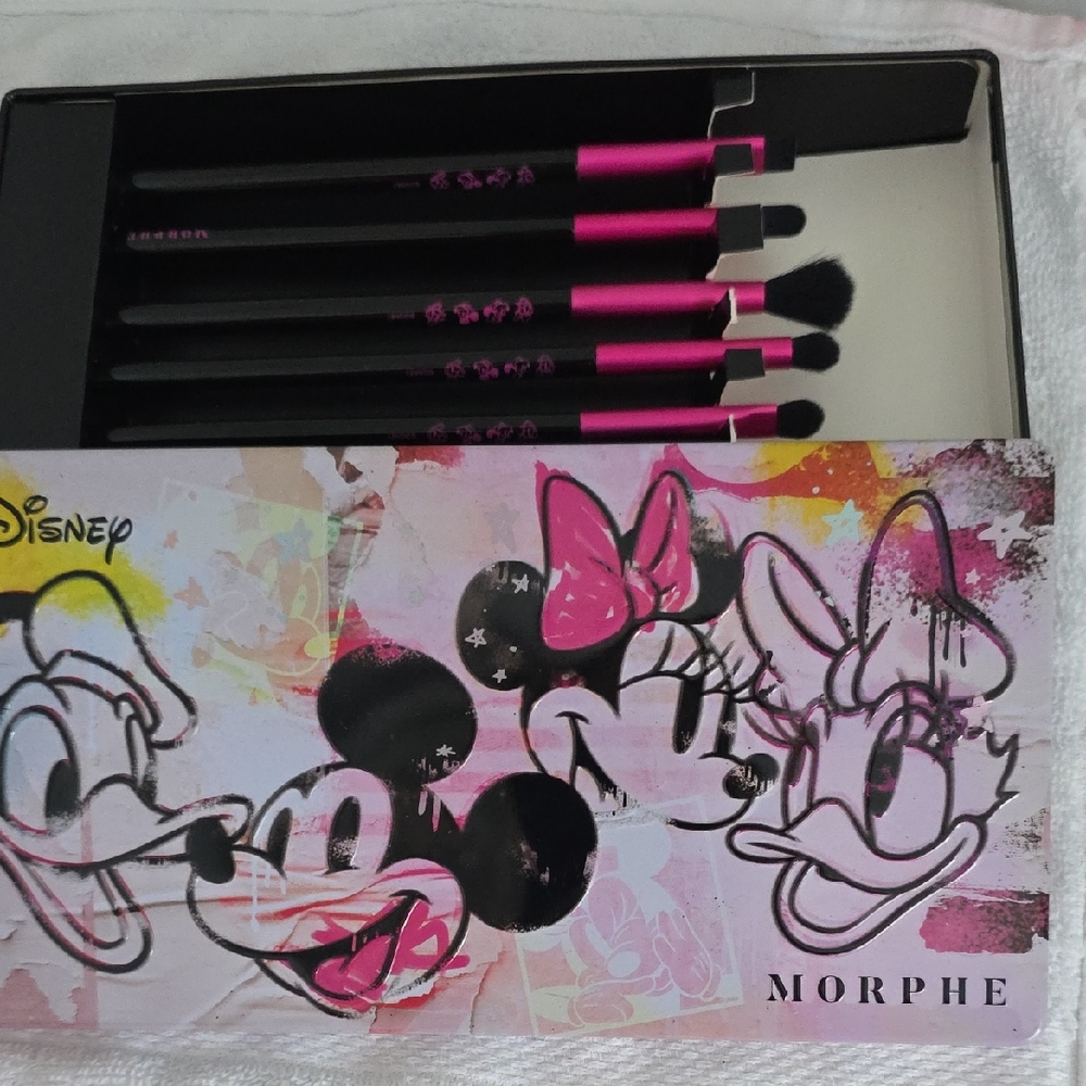 Morphe Disney Collection Brush Set with Pink Accents